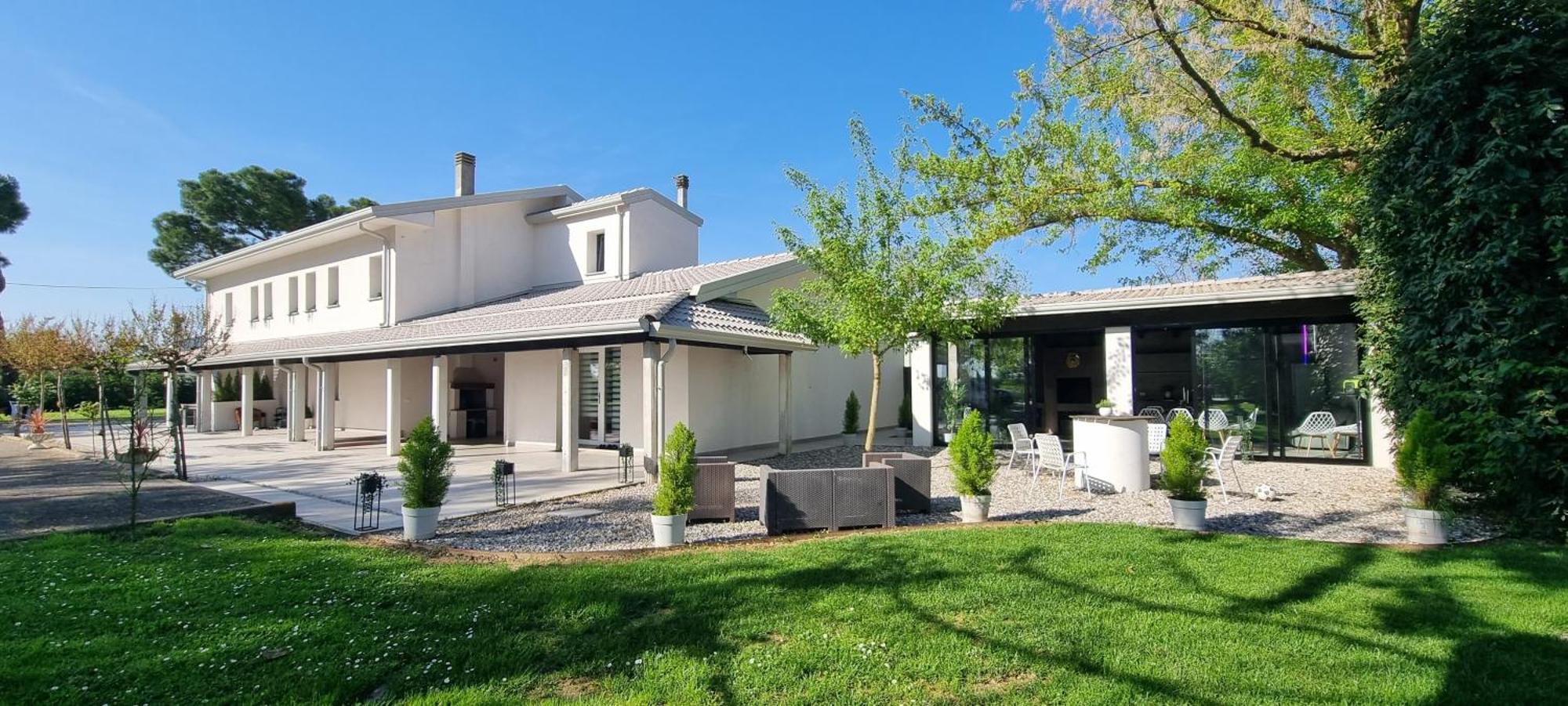 Casakadd002Luxuryheated Pool Garden Patio Barbeque Appartement Cive Buitenkant foto