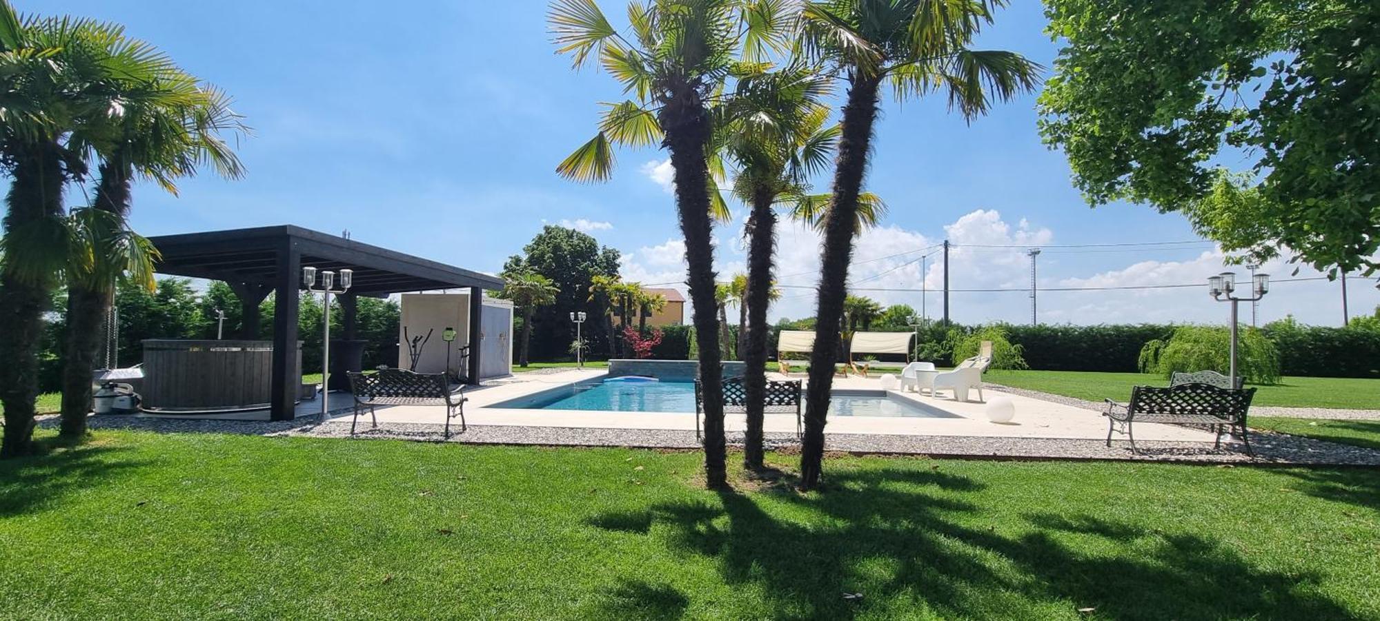 Casakadd002Luxuryheated Pool Garden Patio Barbeque Appartement Cive Buitenkant foto