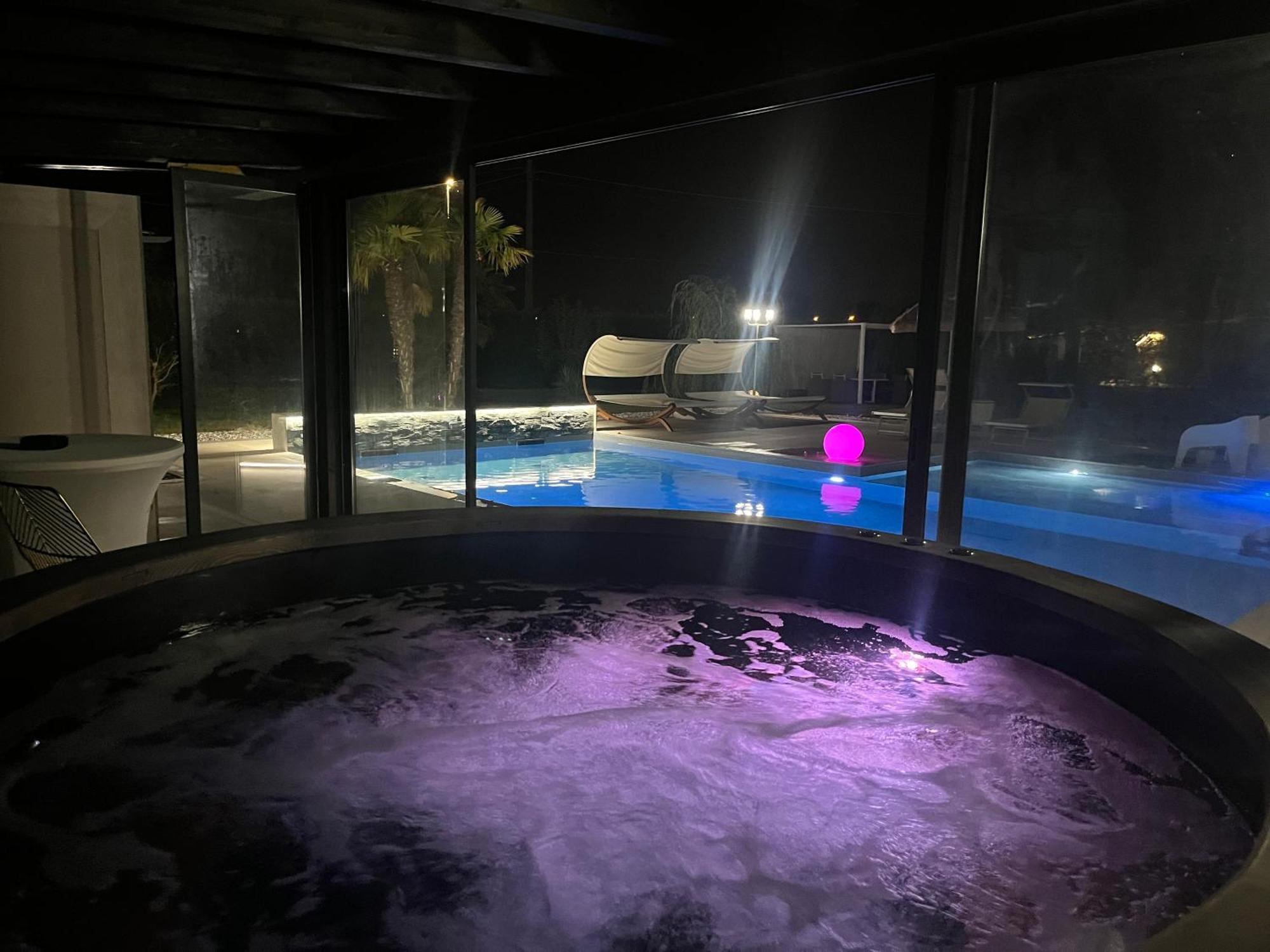Casakadd002Luxuryheated Pool Garden Patio Barbeque Appartement Cive Buitenkant foto
